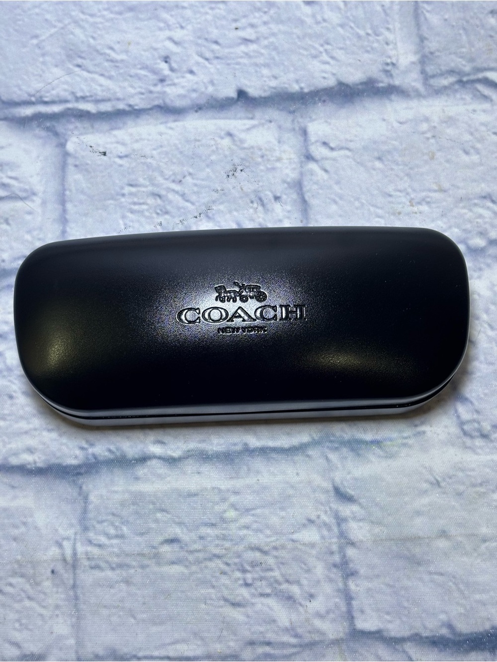 Coach Original Black Sunglasses eyeglass Case Hard Clamshell with cleaning cloth